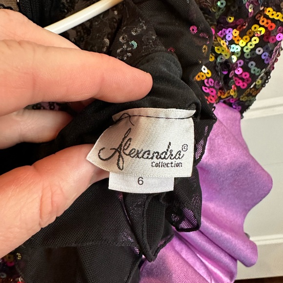 Girls dance leotard - size 6 - Picture 2 of 3